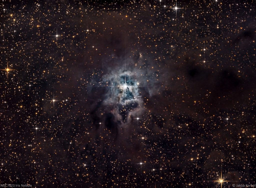 NGC7023-Iris-2016-08-08-30C-17x300sL-14x120sRGBb2-FL1000-GPU
